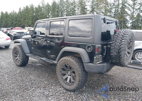 2018 Jeep Wrangler Jk Unlimited Sport z USA, uszkodzony, nr VIN 1C4BJWDGXJL914546